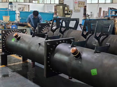 制冷劑在蒸發(fā)器中的壓力是怎樣變化的？